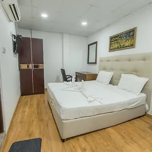 Bed & Breakfast Metro